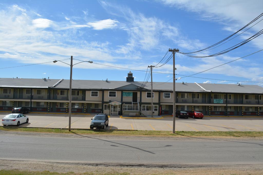 Great Western Inn Junction City Bagian luar foto