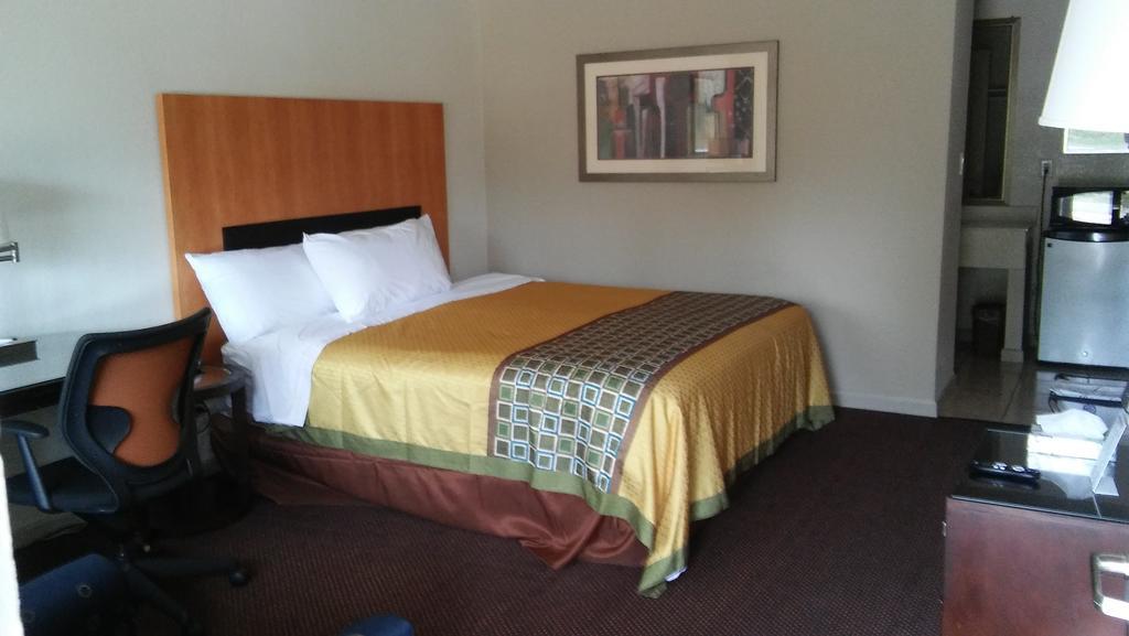Great Western Inn Junction City Bagian luar foto