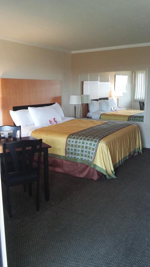 Great Western Inn Junction City Bagian luar foto