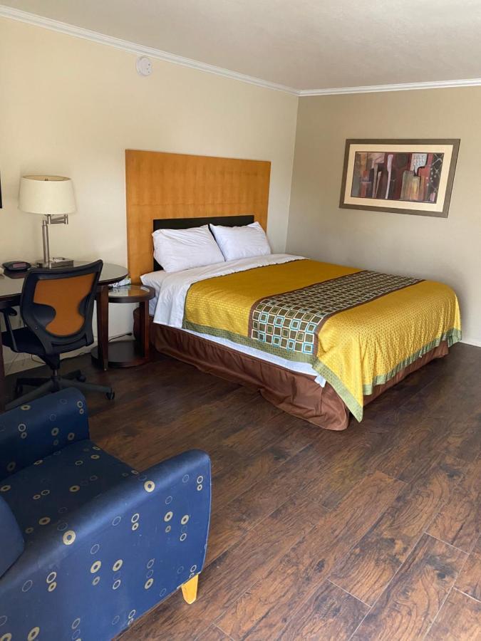 Great Western Inn Junction City Bagian luar foto